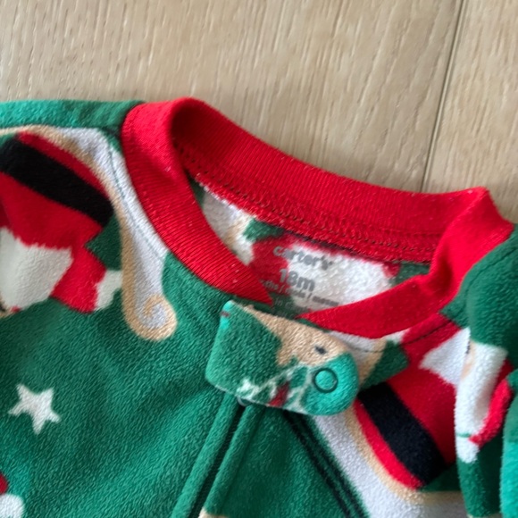 Carter's Kids Pajama Set - Buffalo Plaid Santa Footed Fleece 18M - Picture 6 of 8